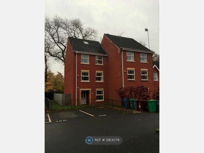 6 Bedroom End Of Terrace House To Rent In New Barns Avenue, Manchester M21