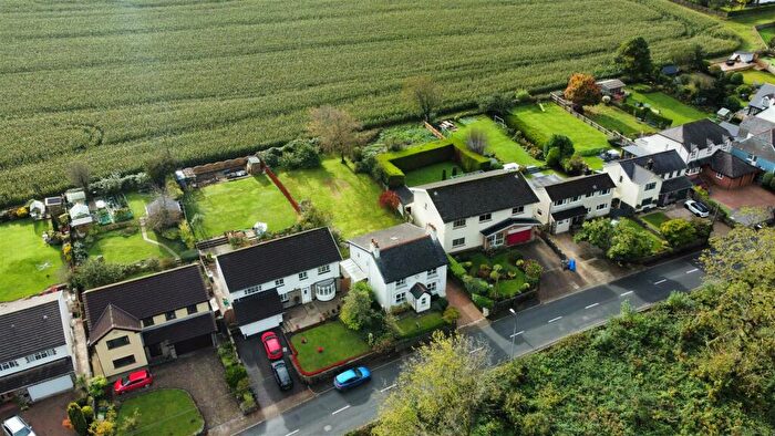 4 Bedroom Detached House For Sale In Corntown Road, Corntown, Bridgend, CF35