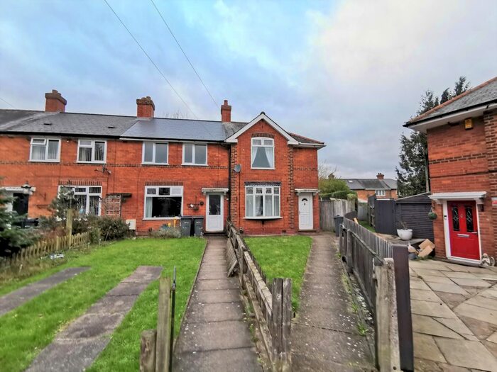 3 Bedroom Semi-Detached House To Rent In Westcliffe Place, Northfield, Birmingham B31
