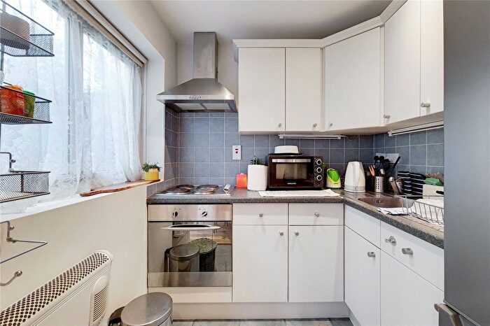 1 Bedroom Flat To Rent In Fellows Road, Belsize Park, NW3