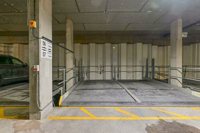 Garage / Parking To Rent In Altitude Apartments, East Croydon, Croydon, CR0