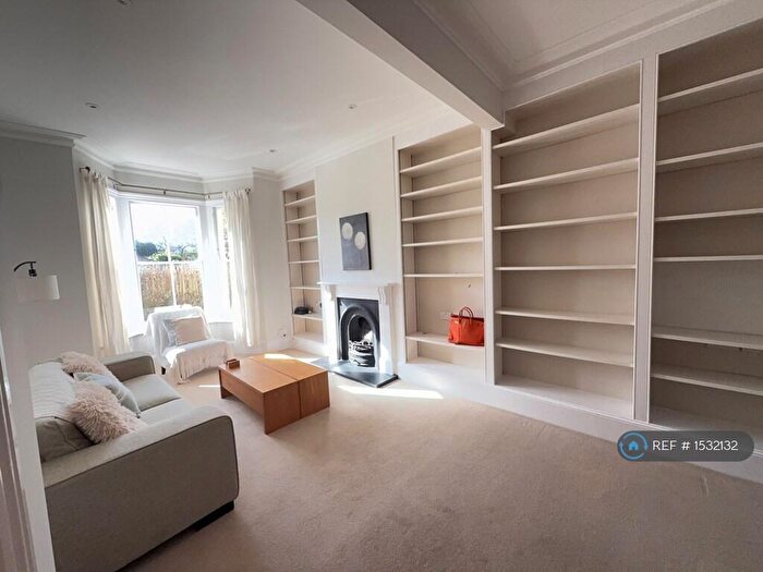 3 Bedroom Terraced House To Rent In Chivalry Road, London, SW11