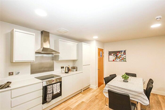 5 Bedroom Apartment To Rent In Wadham Street, Weston-super-Mare, North Somerset, BS23