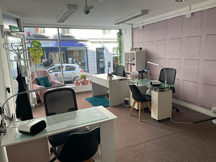 Flat To Rent In Regency House, Haverfordwest, SA61