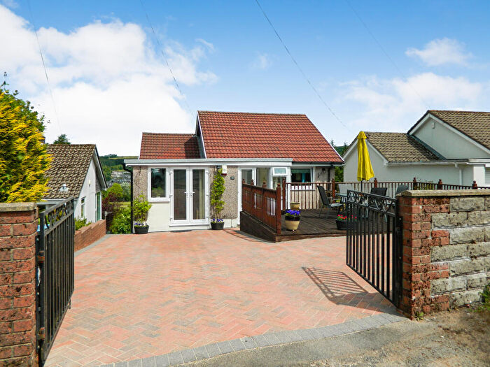 3 Bedroom Detached House For Sale In Cefn Parc, Tredegar, Blaenau Gwent, NP22