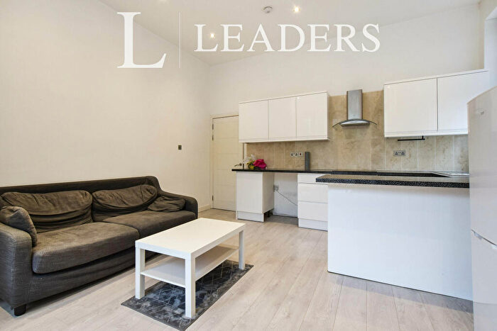 1 Bedroom Flat To Rent In Palatine Road, Didsbury, M20