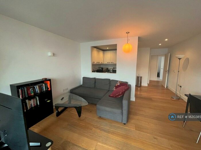 2 Bedroom Flat To Rent In Cotherstone Court, London, E2