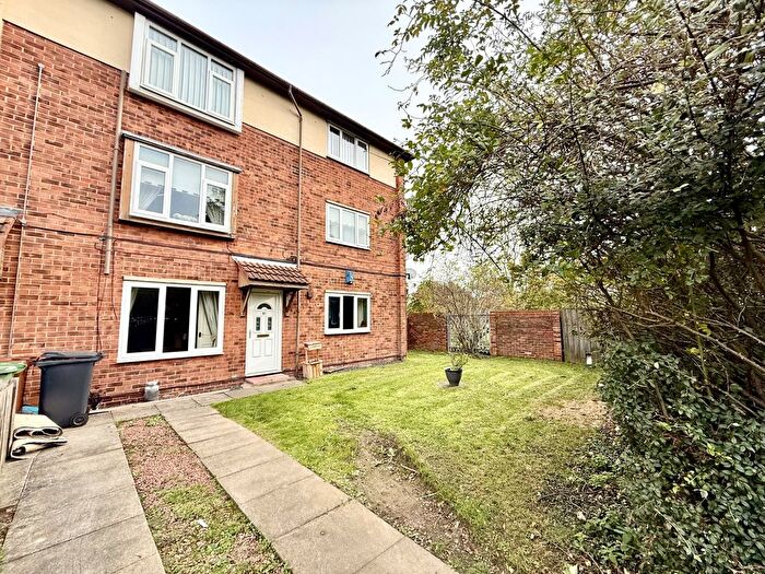 2 Bedroom Flat For Sale In Wynyard Mews, Owton Manor, TS25