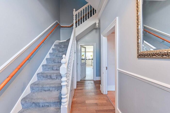 6 Bedroom End Of Terrace House To Rent In Hafton Road, Catford, London, SE6