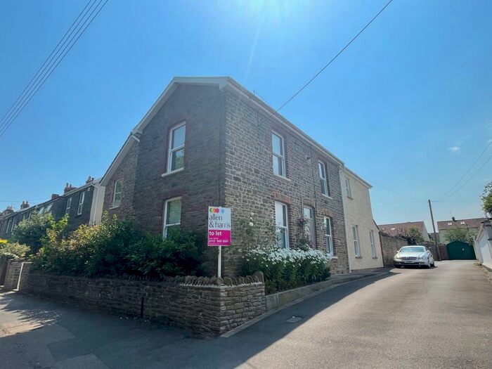 3 Bedroom House To Rent In Northcote Road, Mangotsfield, Bristol, BS16