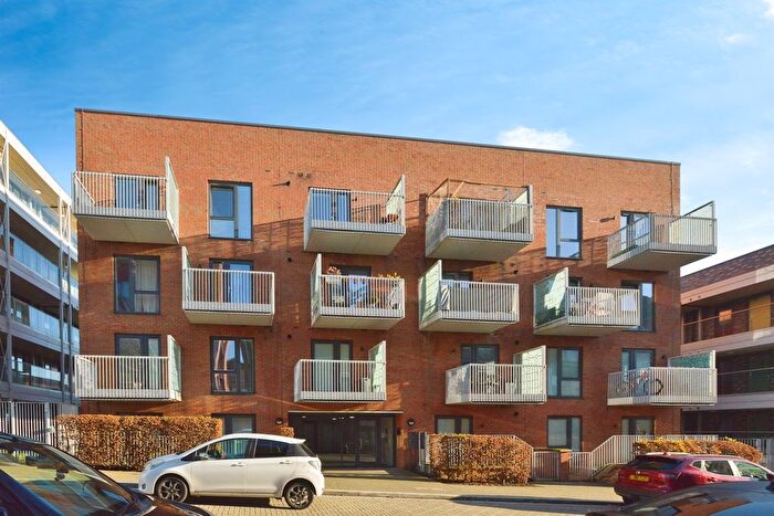 1 Bedroom Flat For Sale In Columbia Place, Campbell Park, Milton Keynes, MK9