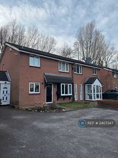 2 Bedroom Flat To Rent In Givendale Drive, Manchester, M8