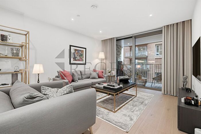 1 Bedroom Flat For Sale In Salisbury House, Battersea, SW11