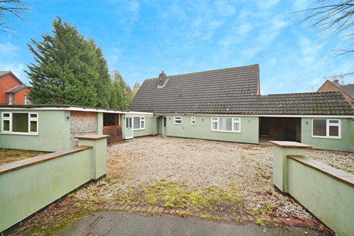 5 Bedroom Bungalow For Sale In Beveridge Lane, Bardon Hill, Coalville, Leicestershire, LE67