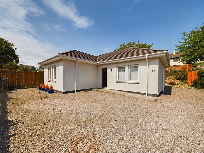 2 Bedroom Detached Bungalow For Sale In Perrins Road, Alness, IV17