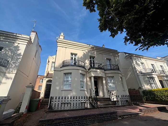 1 Bedroom Penthouse To Rent In Portland Mews, Leamington Spa, CV32