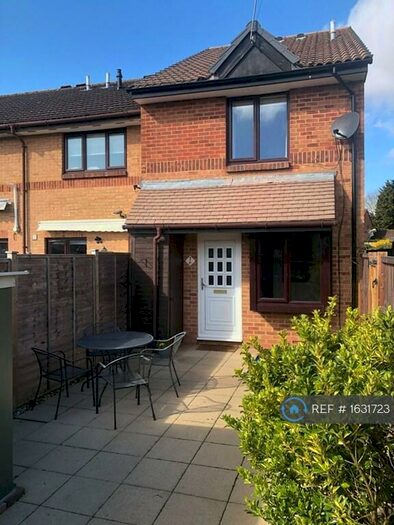 1 Bedroom End Of Terrace House To Rent In Eamont Close, Ruislip, HA4