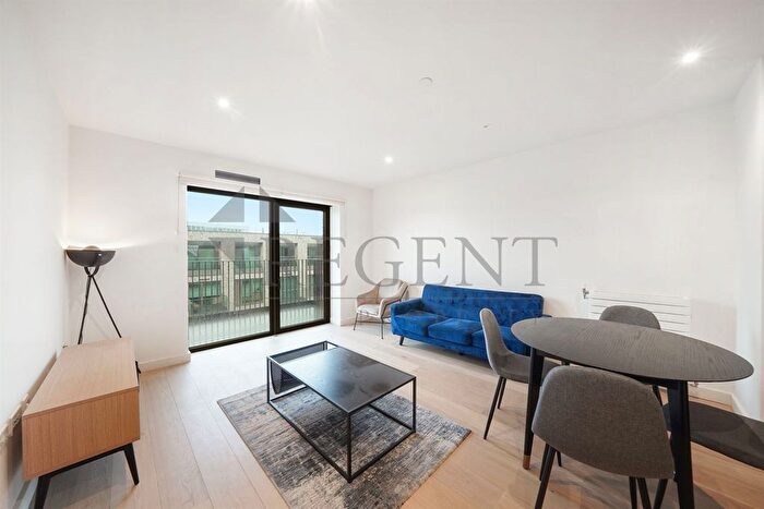 2 Bedroom Flat For Sale In Mill Building, Royal Crest Avenue, E16