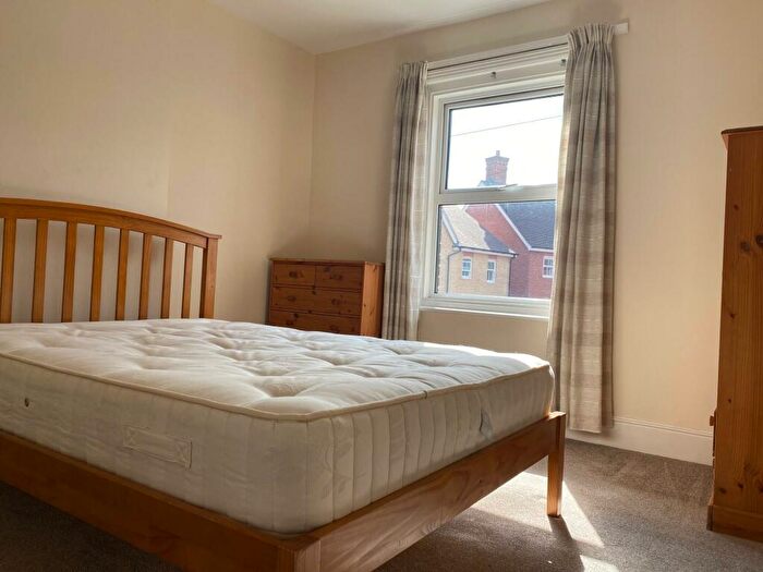 1 Bedroom Maisonette To Rent In Military Road, New Town, Colchester, CO1