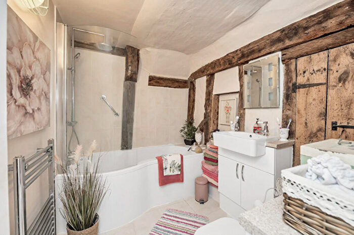 2 Bedroom Cottage To Rent In Mill Lane, Woolpit, Bury St. Edmunds, IP30