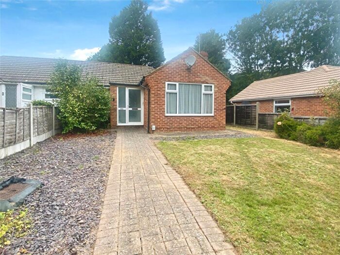 2 Bedroom Bungalow For Sale In Lords Wood Lane, Chatham, Kent, ME5