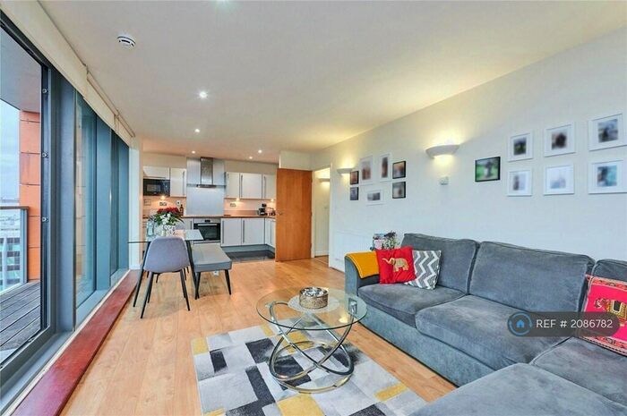 2 Bedroom Flat To Rent In Elektron Tower, London, E14
