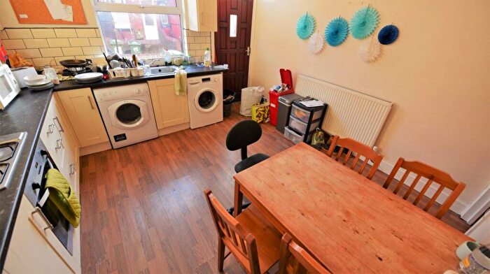 3 Bedroom House To Rent In Welton Grove, LS6