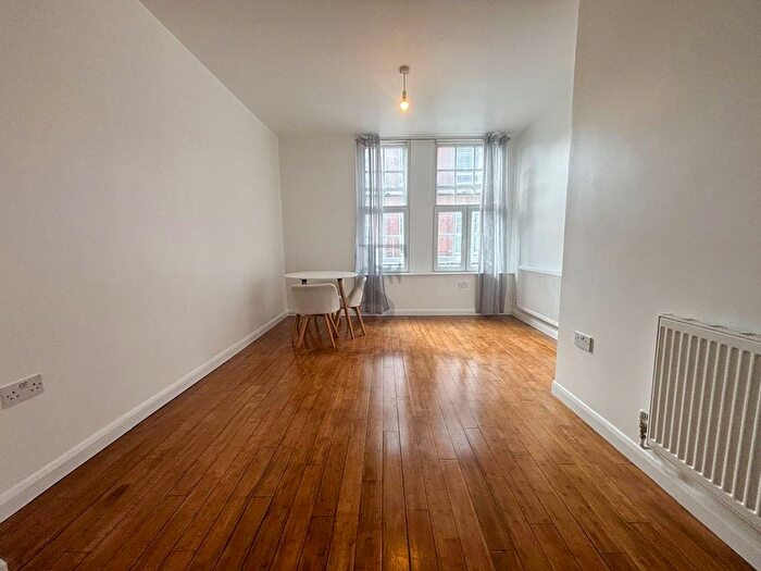 1 Bedroom Flat To Rent In Bowling Green Street, Leicester, LE1