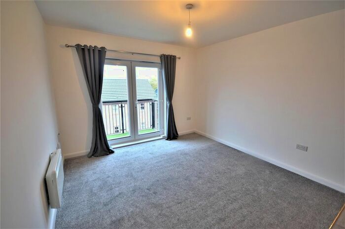 2 Bedroom Flat To Rent In Lulworth Place, Warrington, WA4