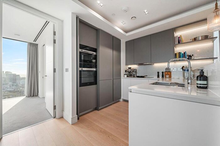2 Bedroom Apartment For Sale In Carrara Tower, Bollinder Place, London, EC1V