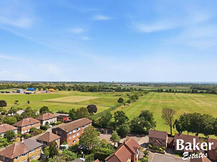 1 Bedroom Flat For Sale In Patricia Court, Dryden Close, Hainault, Ilford, Redbridge, IG6