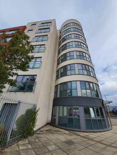 2 Bedroom Flat To Rent In Leeds Street, Liverpool, L3