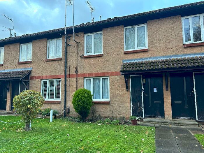 1 Bedroom Flat To Rent In Taylor Close, Orpington, Kent, BR6