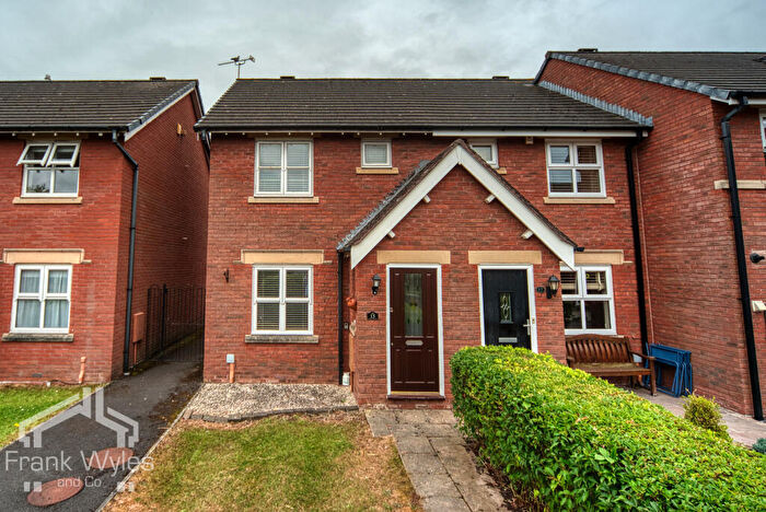 2 Bedroom End Of Terrace House To Rent In West Cliffe, Lytham St. Annes, Lancashire, FY8