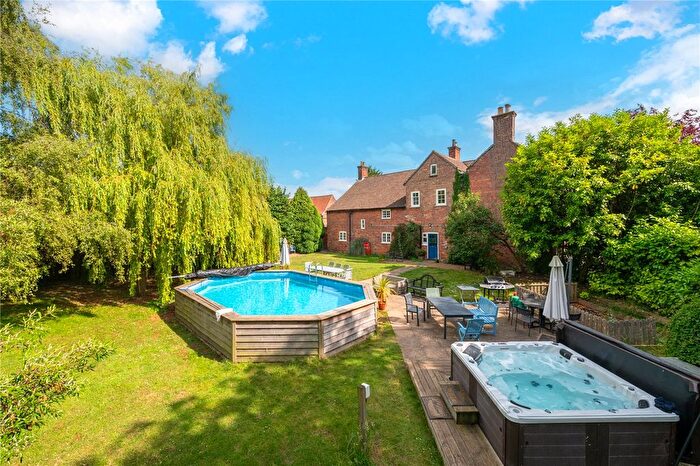 Detached House For Sale In High Street, Horbling, Sleaford, Lincolnshire, NG34