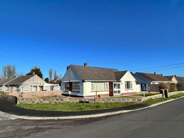 4 Bedroom Property For Sale In Strowlands, East Brent, TA9