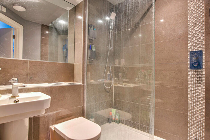 2 Bedroom Apartment To Rent In Lees Close, Thaxted, CM6