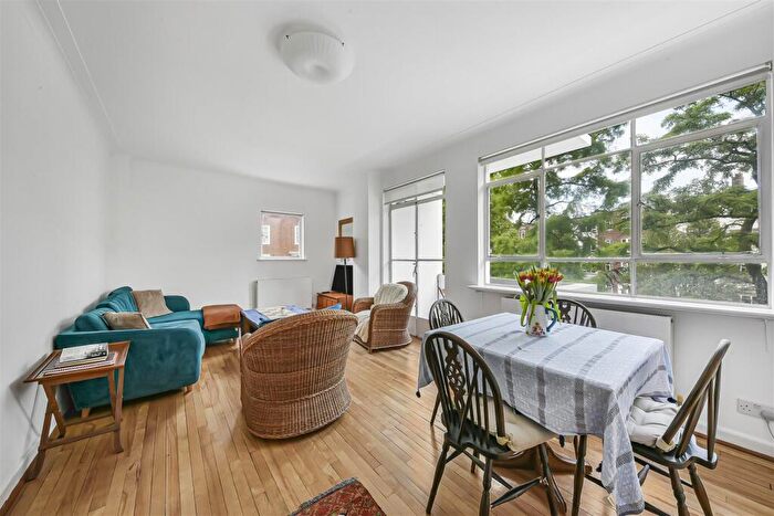 1 Bedroom Apartment To Rent In Oslo Court, Prince Albert Road, NW8