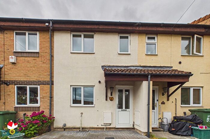 1 Bedroom Terraced House For Sale In Maple Close, Hardwicke, GL2