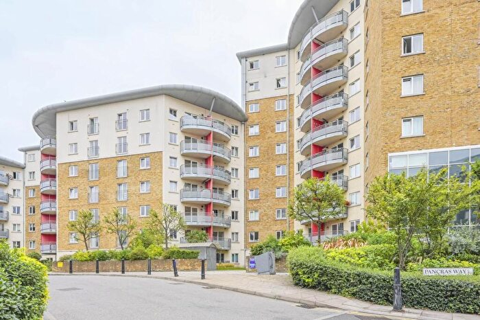 2 Bedroom Flat For Sale In Pancras Way, , Bow, London, E3
