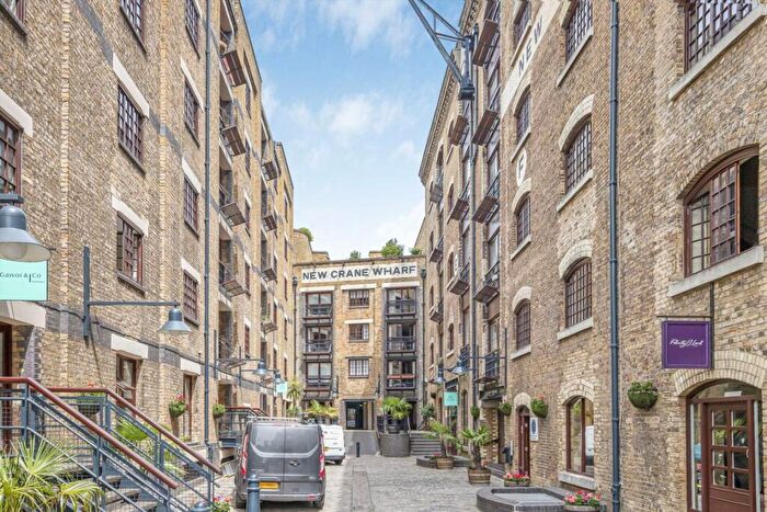 1 Bedroom Flat To Rent In New Crane Place, Wapping, E1W