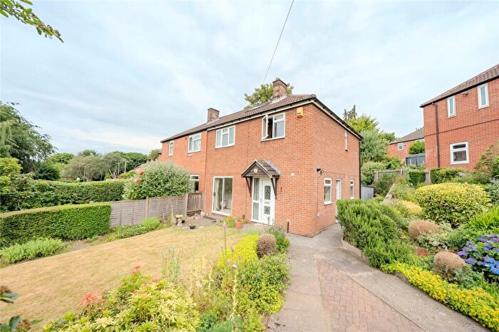 3 Bedroom Semi-Detached House For Sale In Woodnook Drive, Leeds, West Yorkshire, LS16
