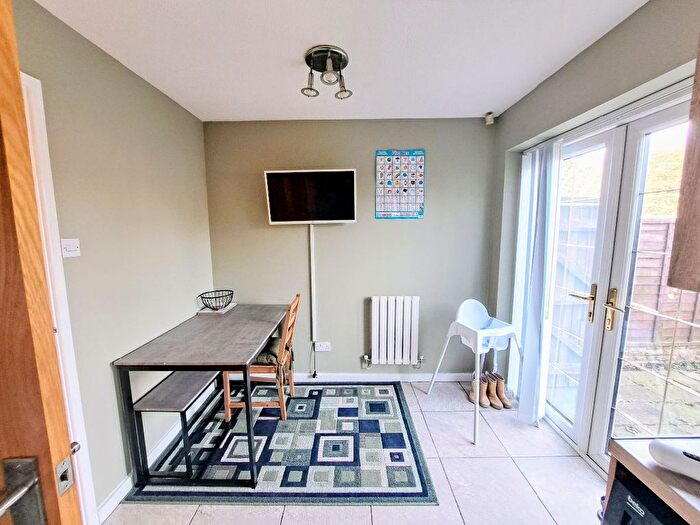 3 Bedroom Terraced House For Sale In Rochester Croft, Walsall, WS2