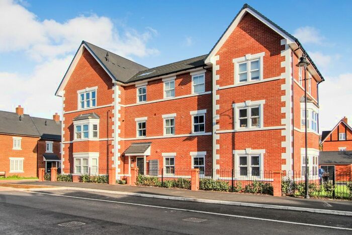 1 Bedroom Flat To Rent In Martell Drive, Kempston, Bedford, MK42