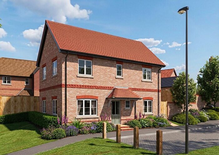 3 Bedroom Detached House For Sale In Abbey Barn Lane, High Wycombe, HP10