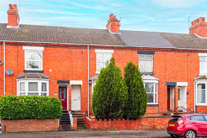3 Bedroom Terraced House For Sale In Northampton Road, Wellingborough, NN8