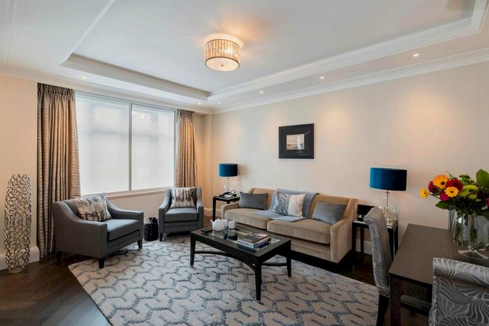 2 Bedroom Flat To Rent In Hyde Park Residence, Park Lane, Mayfair, W1K