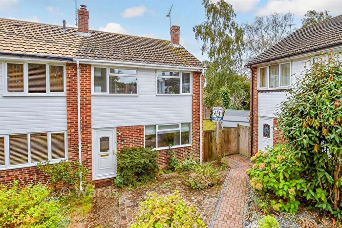 3 Bedroom End Of Terrace House For Sale In Pippin Close, Coxheath, Maidstone, Kent, ME17
