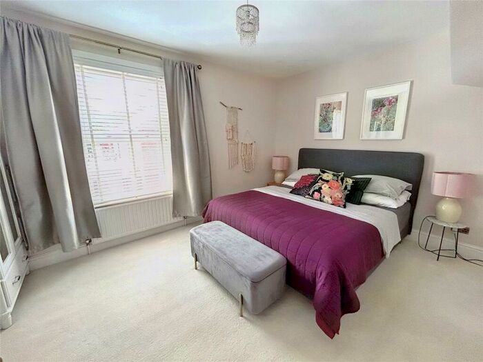3 Bedroom Terraced House For Sale In King Street, Tiverton, Devon, EX16