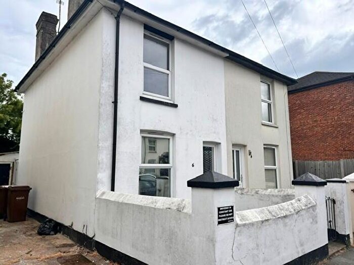 3 Bedroom House To Rent In Tufton Road, Rainham, ME8